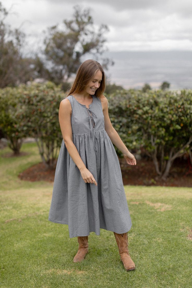 Ada Dress - Blue Homestead Wardrobe, Cohesive Wardrobe, Farmhouse Wardrobe, Dresses Feminine, Moody Vibes, Build Your Wardrobe, Neutral Capsule Wardrobe, Fashion Romantic, Maternity Wardrobe