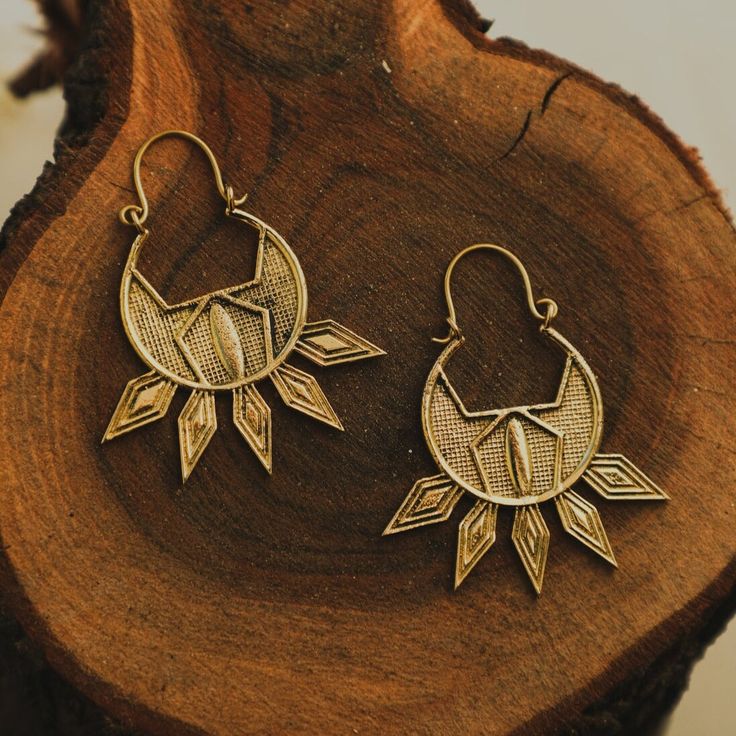 Tribal Earrings Tribal Desert Bohemian Brass Jewelry For Rituals, Brass Jewelry For Rituals And Festivals, Traditional Pierced Brass Earrings, Bohemian Handmade Antique Gold Earrings, Handmade Bohemian Antique Gold Earrings, Bohemian Antique Gold Copper Earrings, Bohemian Antique Gold Nickel-free Earrings, Bronze Festival Earrings, Traditional Bronze Nickel-free Earrings