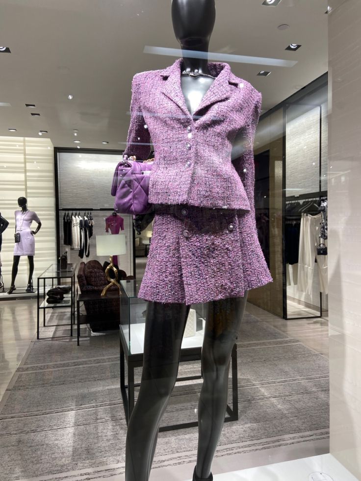 Chanel Skirt And Blazer, Purple Chanel Outfit, Chanel Two Piece Set, Women Purple Suit, Purple Lawyer Aesthetic, Blazer Outfits For Women Skirt, Chanel Matching Set, Purple Old Money Outfits, Chanel Set Outfit