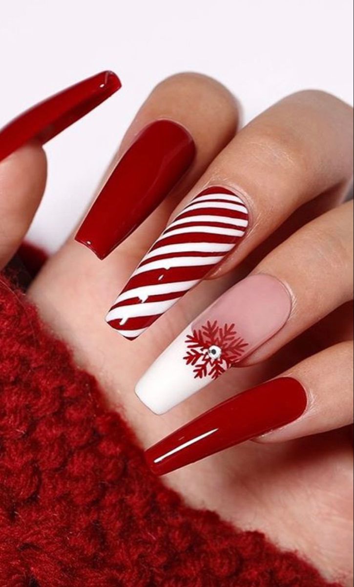 Candy Cane Nails, Tips Nails, Winter Nails Acrylic, Medium Nails, Christmas Nails Acrylic, Late Winter, Xmas Nails, Fancy Nails, Pretty Acrylic Nails