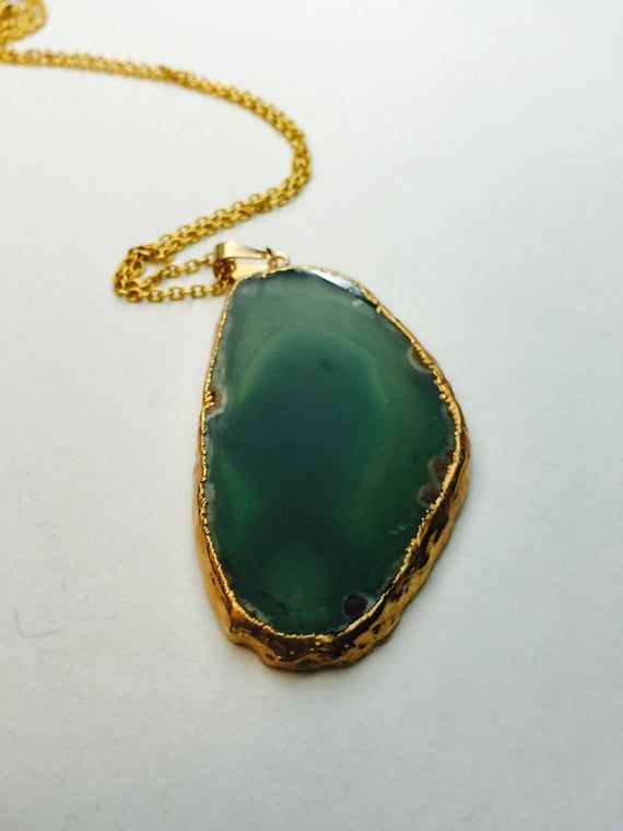 Green Agate Slice Necklace Long Necklace Layering Necklace Natural Stone Bohemian Style Druzy Pendan Agate Slice Necklace, Grammy Gift, Grandmother Jewelry, Inspirational Bracelets, Horse Jewelry, Necklace Layering, Agate Slice, Mom Jewelry, Birthstone Gifts