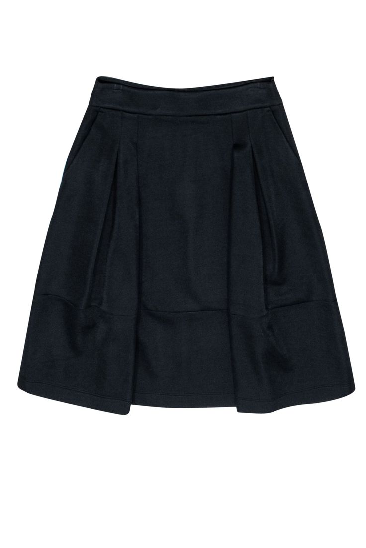 Current Boutique-Marcellamoda - Navy Midi Skirt w/ Pockets Sz L Chic A-line Pleated Skirt, Chic A-line Mini Skirt With Pleated Hem, Elegant A-line Mini Skirt For Evening, Classic Fitted A-line Skirt, Elegant A-line Gathered Skirt, Classic Black A-line Skirt, Chic Black Mini Skirt With Pleated Waist, Voluminous A-line Skirt With Pleated Hem, Elegant Pleated Mini Skirt For Party