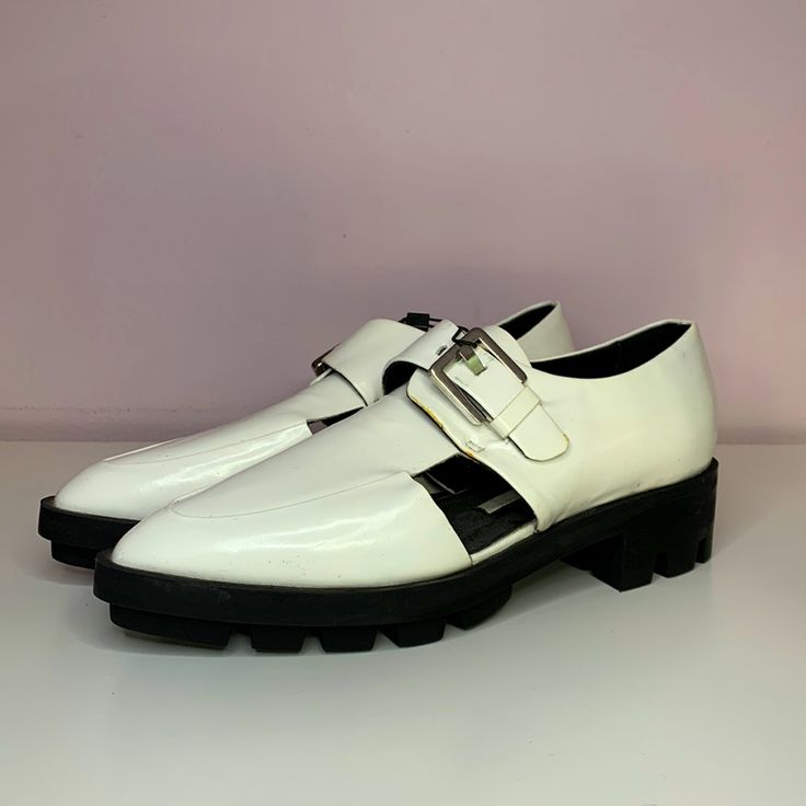 Zara White Loafers With Buckle Size 6 1/2. Leather. New, Never Worn Spring Patent Leather Slip-on Oxfords, Patent Leather Slip-on Oxfords For Spring, Summer Slip-on Loafers With Buckle Closure, Spring Round Toe Loafers With Buckle Closure, Spring Loafers With Buckle Closure And Round Toe, Spring Buckle Closure Round Toe Loafers, Spring Slip-on Loafers With Buckle Closure, Spring Buckle Closure Slip-on Loafers, Spring Formal Monk Strap Shoes With Buckle Closure