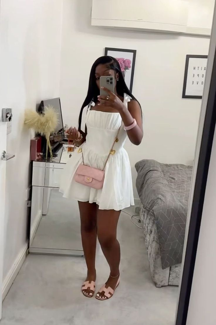 Baddie Wedding Guest Outfit, Cute Brunch Dresses, All White Brunch Outfits Black Women, White Brunch Outfit Black Women, Classy Brunch Outfit Black Woman, All White Casual Outfits For Women, Baby Shower Outfit For Guest Black Women, Pink And White Birthday Outfit, White Outfits For Women Casual