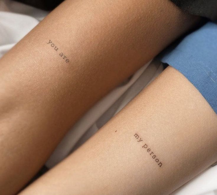 Matching Friend Tattoos, Small Matching Tattoos, Matching Best Friend Tattoos, Cute Couple Tattoos, Small Couple Tattoos, Couples Tattoo Designs, Muster Tattoos, Best Tattoos For Women, Inspiration Tattoos