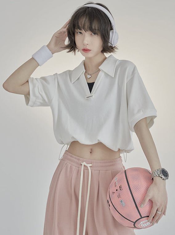 ❤︎Skipper color lost polo shirt❤︎











Unit(CM)
Length
bust
shoulder width
Sleeve Length


S
49
106
45
20.5


M
51
110
47
21


L
53
114
49
21.5 Trendy Collared T-shirt For Streetwear, Casual Collared T-shirt For Streetwear, White Sporty Polo Shirt With Collared Neckline, Collared Cotton Tops For Streetwear, Sporty Polo Collar T-shirt For Summer, Summer Streetwear Polo Collar Top, Summer Polo Collar Top For Streetwear, Summer Polo Shirt For Streetwear, Collared Tops For Summer Streetwear