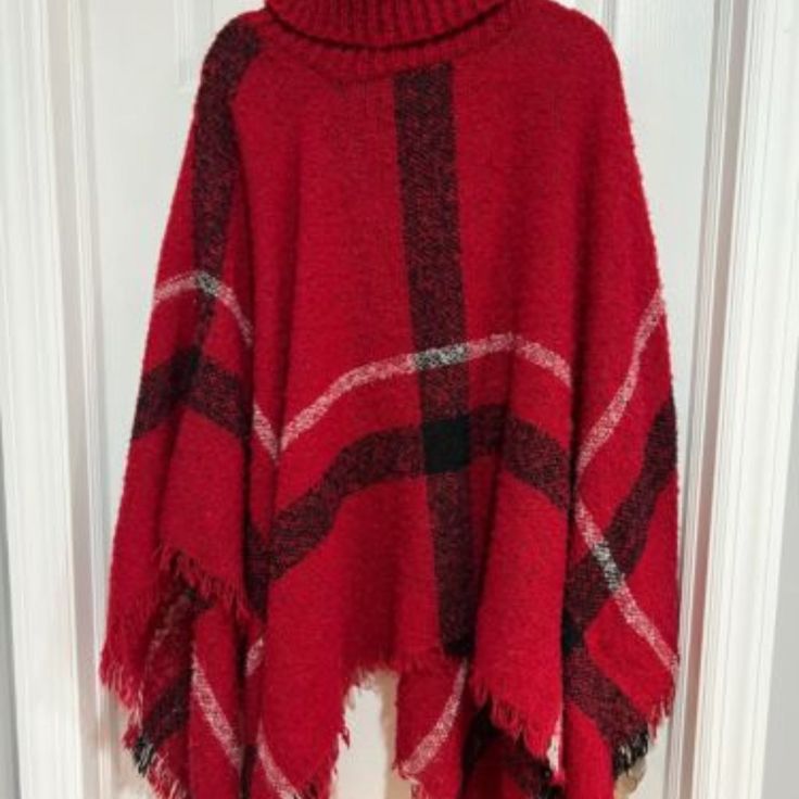 Lola B. Red Turtleneck Poncho Sweater Size L/Xl Brand New Super Comfy Trendy Poncho Style Sweater Red / Plaid Design Plaid Cape Coat, Holiday Party Outfit Casual, Poncho Pullover, Plaid Capes, Jacket Ideas, Turtleneck Poncho, Holiday Outfits Women, Winter Crochet, Blanket Poncho