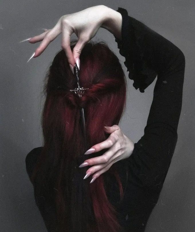 Gothic Hairstyles Long, Blood Red Hair, Vampire Hair, Hairstyle Photo, Motivation Movies, Ted Hughes, Natalia Romanova, Best Hairstyles For Women, Wine Hair