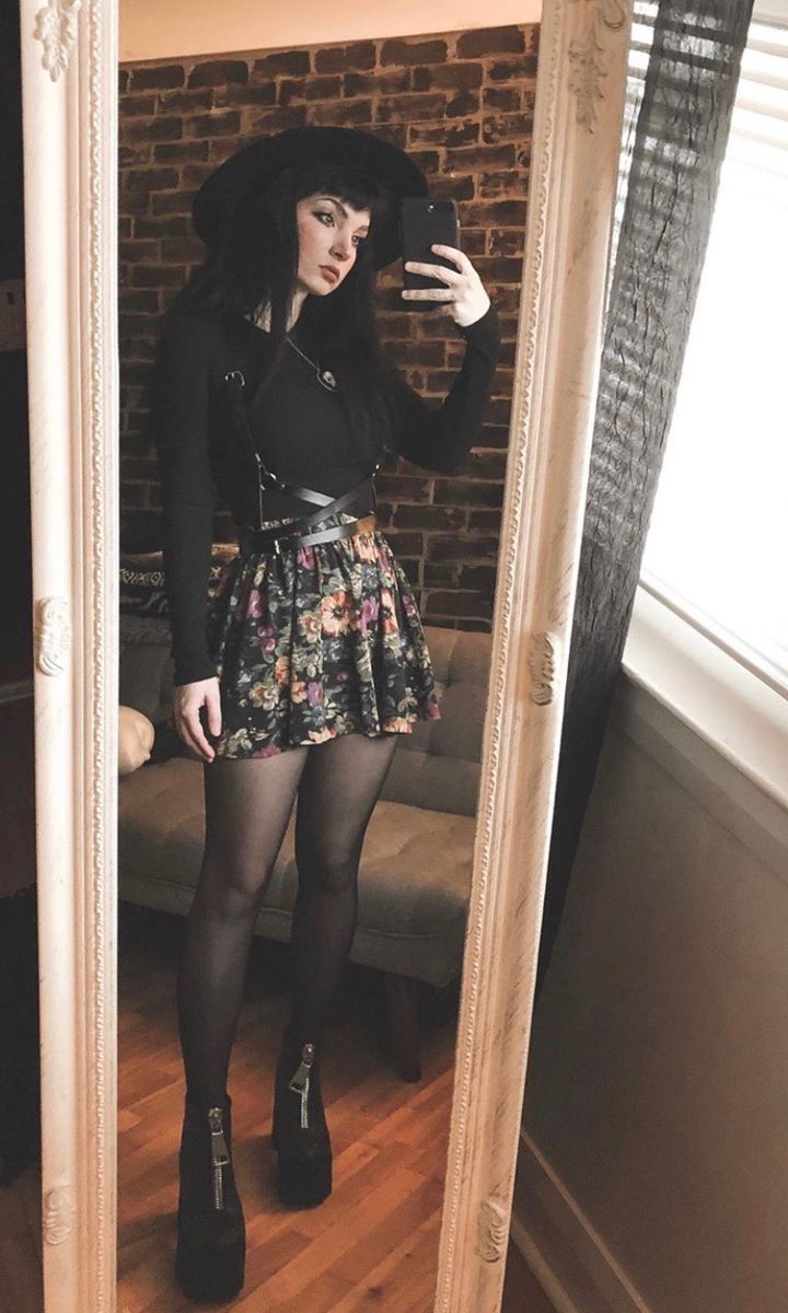 Pastel Goth Formal Dresses, Thigh Straps Outfit, Date Night Outfit With Doc Martens, European Grunge Fashion, Goth Bodycon Dress Outfit, Easter Goth Outfit, Gloomy Spring Outfits, Casual Goth Dress Outfit, Witch Outfit Inspiration