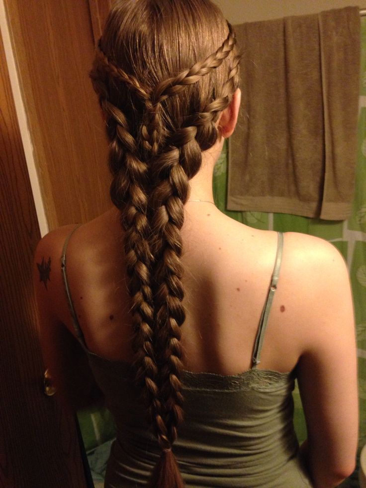 Long Midevil Hair, Game Of Thrones Hairstyles Khaleesi, Got Braids Game Of Thrones, Braided Hairstyles Game Of Thrones, Dothraki Hairstyle, Braided Hairstyles Celtic, Dothraki Braids, Game Of Thrones Hair Styles, Medieval Hairstyles Braids