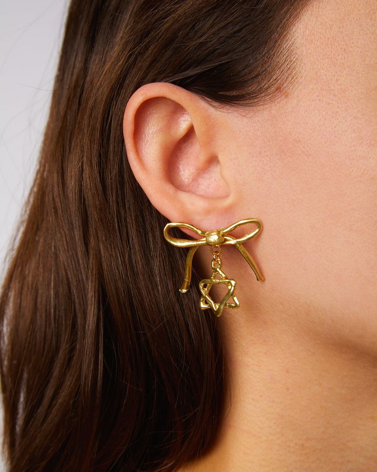 A Mensch is a very elegant person and my oh my if these earrings aren't the most elegant! Our lovely hand crafted bronze bow with a twinkling jewish star below. How Menschy! Sold as a pair. Drop: 1" All jewelry is made by hand to order. Jewelry will ship 2-3 weeks from the order date (if not sooner!) The Spanish Inquisition, Susan Alexandra, Spanish Inquisition, Star Of David Necklace, Gay Pride Gifts, Candle Bar, Jewish Star, Pride Gifts, 50th Gifts