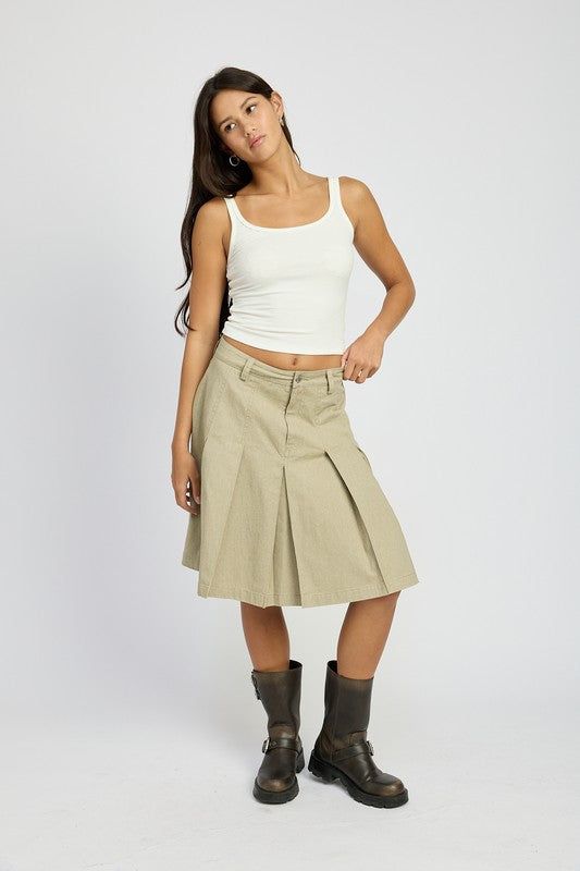 SIZE & FIT :MODEL WEARS SIZE SMALLMODEL'S HEIGHT 5'9Made In: IMPORTEDFabric Contents: 100% COTTON Knee Length Skirt Outfit, Knee Length Pleated Skirt, Crisp White Blouse, Casual Weekend Outfit, Knee Skirt, Denim Sweater, Dresses By Length, Wedding Outfits, Sheer Fabric