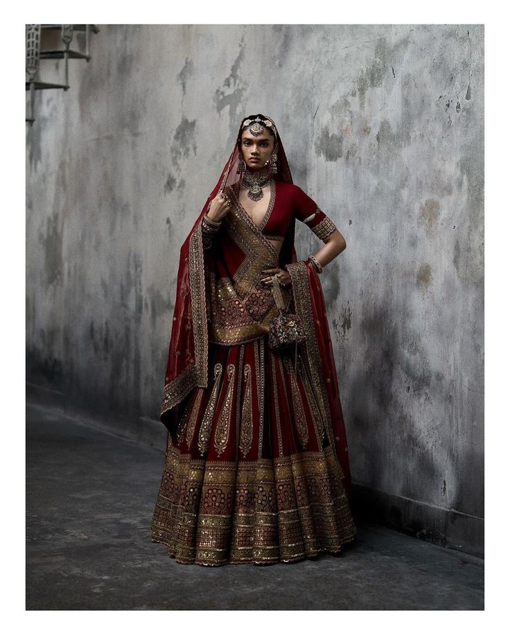 Indian Bridal Wear Red, Sabyasachi Lehenga Bridal, Bridal 2024, Latest Bridal Lehenga Designs, Sabyasachi Bridal, Indian Luxury, Latest Bridal Lehenga, Sabyasachi Lehenga, Indian Outfits Lehenga