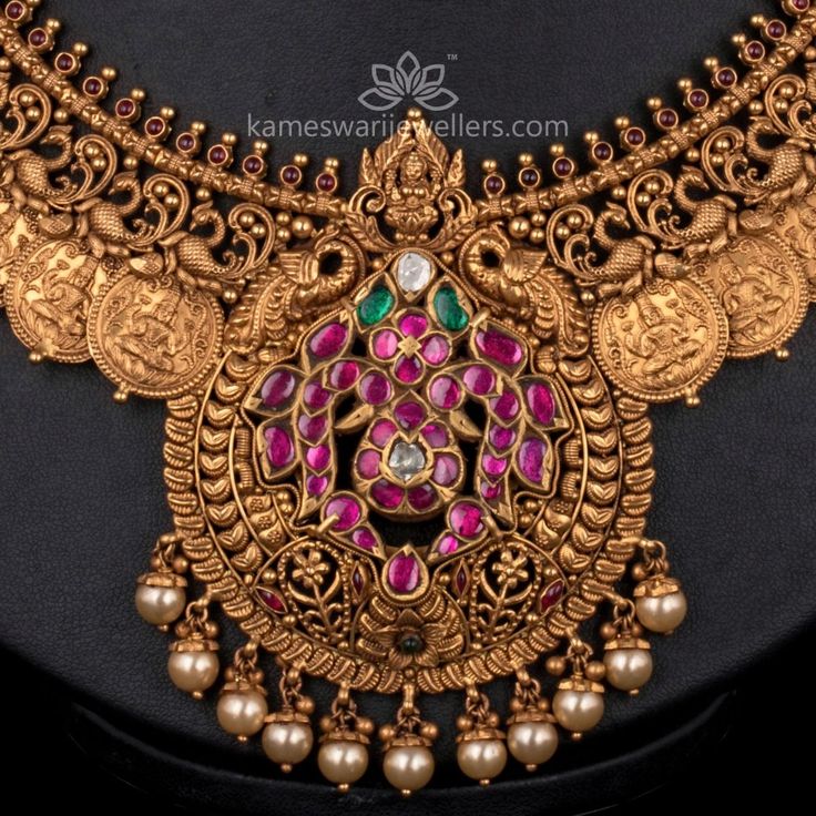 Kameswari Jewellers says… Kasula Peru, Kameswari Jewellers, Temple Jewelry Necklace, Antique Gold Jewelry Indian, Trendy Jewerly, Antique Jewelry Indian, Handmade Jewelry Earrings, Wedding Jewellery Collection, Buy Necklace