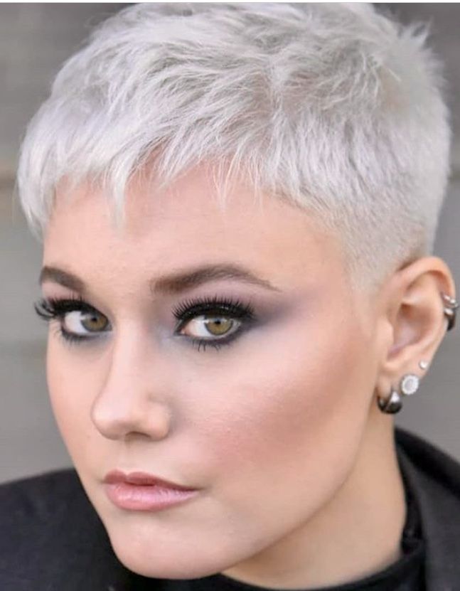 Super Short Pixie White Hair, Female Fade Haircut Short Hair, Pixie Haircut For Curly Hair Natural Round Face, Funky Pixie Cut 2024, Sassy Hair Older Women 2023, Short Short Hairstyle Women, Super Short Pixie Hair, Extra Short Hairstyle Women, Short Feathered Hairstyles Over 50