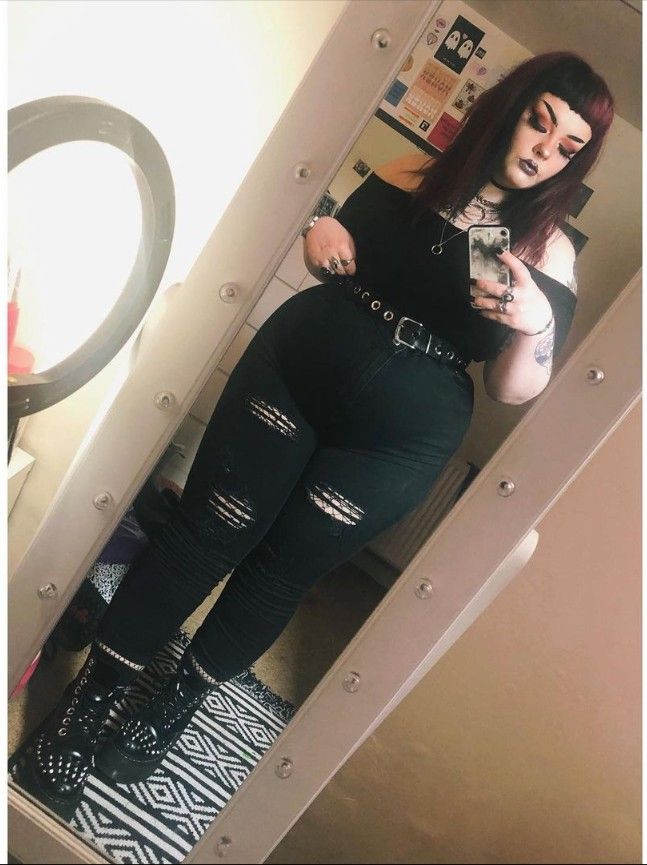 Plus Size Alt Fashion, Plus Size Alt, Outfit Ideas Plus Size, Chubby Style, Plus Size Goth, Plus Size Baddie Outfits, Chubby Fashion, Alt Outfits, Alt Fashion