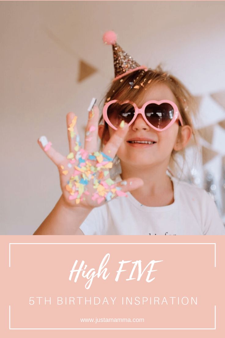 High Five 5th Birthday Fiver Party, 5 Birthday Photoshoot, 5yrs Old Girl Birthday Party Ideas, 5year Birthday Party Ideas, Five Birthday Party Ideas Girl, Fifth Birthday, 5th Bday Photoshoot Ideas, 5th Birthday Photoshoot, Five Is A Vibe Photoshoot