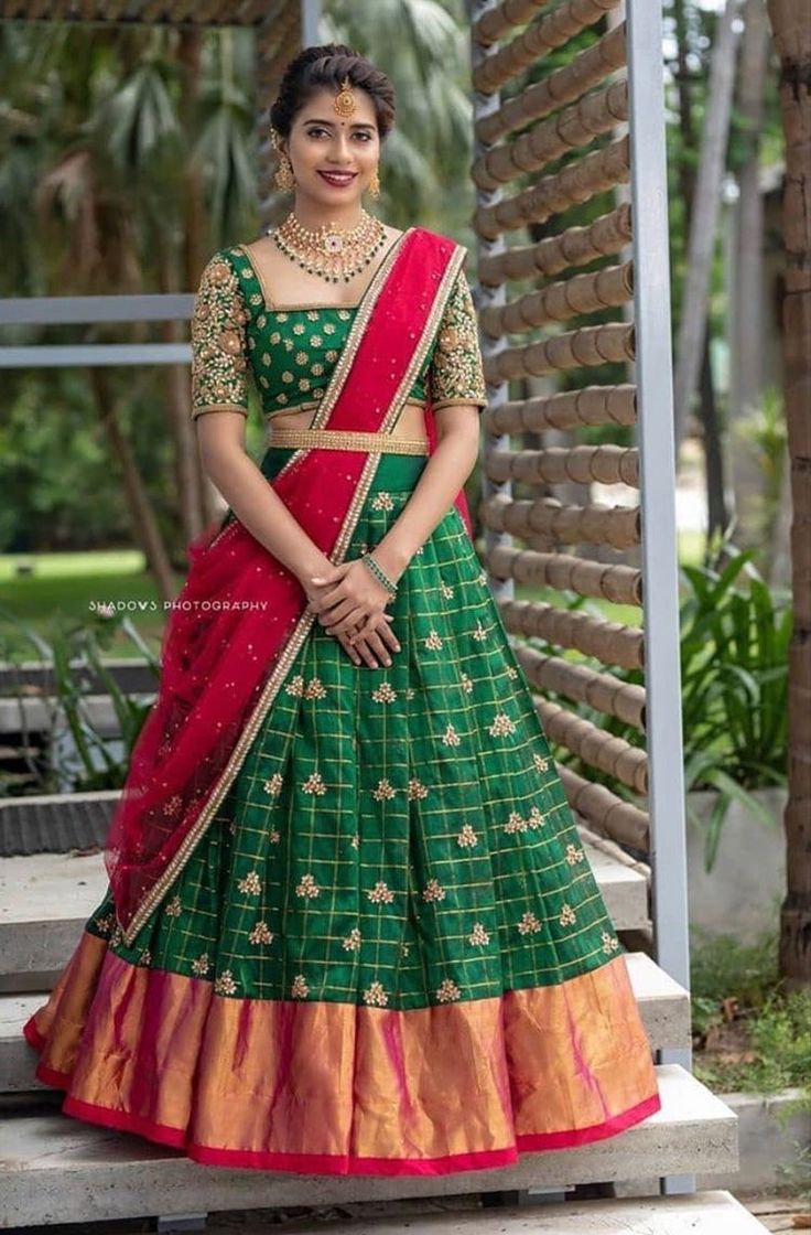 Pattu Langa Oni Designs, Langa Oni Designs, Red Pattu Lehenga, Green Red Lehenga, Crop Top Wedding Dress Indian, Langa Voni Half Saree, Pink Half Sarees, Silk Half Saree, Half Saree Function