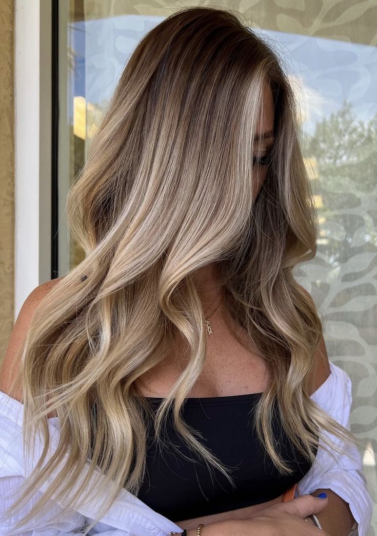 Kinda Blonde Hair, Dark Blonde With Dimension, Vanilla Ash Blonde Hair, Ash Tone Balayage, Brown Sugar Blonde Hair, Creamy Blonde Balayage On Dark Hair, Honey Blonde With Shadow Root, High Balayage Blonde, Blonde Highlights Dark Roots