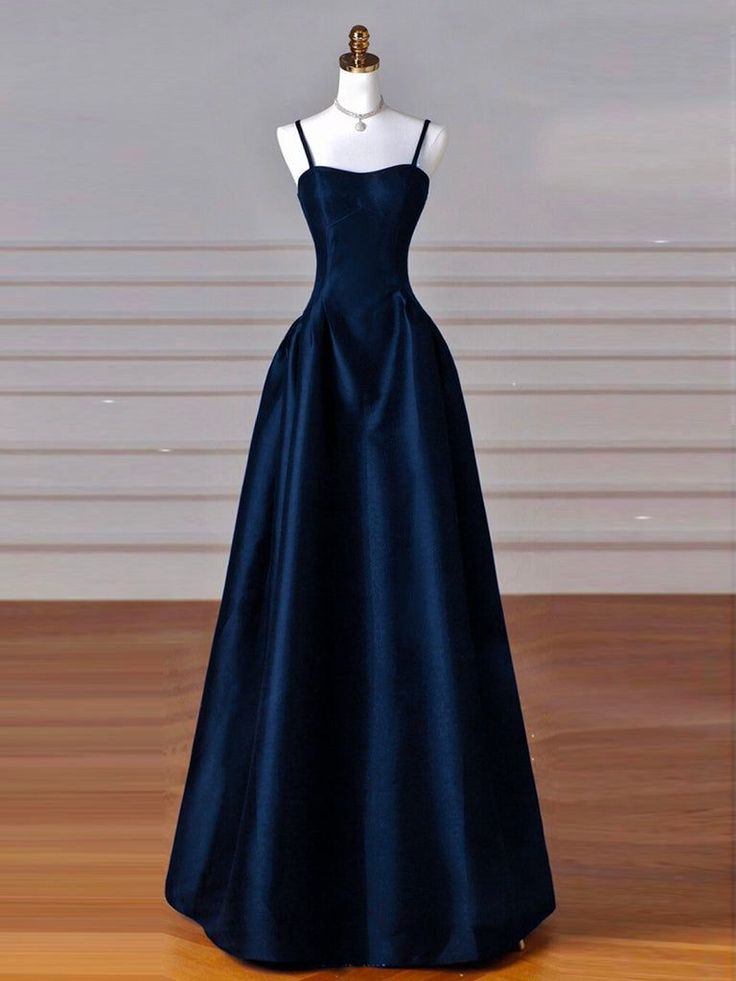 Youth Consecration Dress, Blue Formal Gowns Elegant, Navy Blue Dress For Prom, Navy Blue Royal Dress, Pretty Prom Dresses Blue, Modest Blue Dress Formal, Closed Back Prom Dress, Dresses To Wear To A Wedding Blue, Dark Blue Dress Elegant