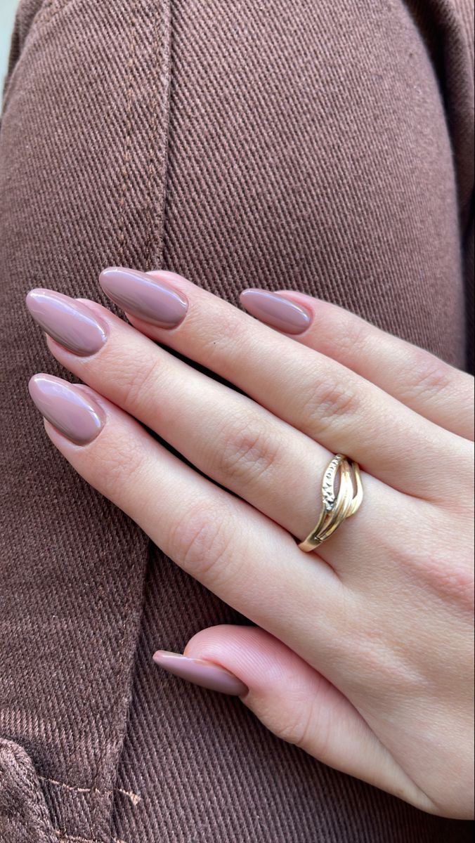 Single Color Nails, Nail Paint Shades, Beachy Nails, Single Parents, Hello Nails, Single Parent, Blush Nails, Elegant Nails, Fall Nail