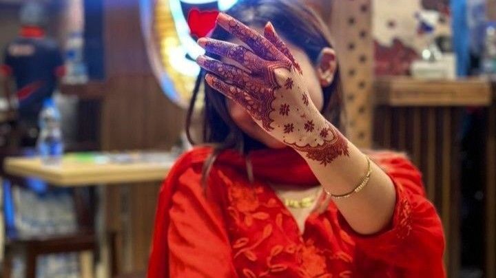 Unique mehndi design 🥰