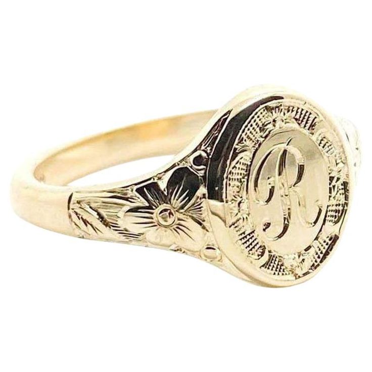 Made to order, our Renewal Signet ring is inspired by signets of the past, reimagined with a hand-engraved floral pattern symbolizing renewal, hope, growth, and resilience. Designed as a daily reminder, this ring reflects the ups and downs of life, reminding the wearer that, like flowers, we may not always be in bloom, but we continue to grow through each season. At Mayveda, we believe in creating modern heirlooms that tell your story. The Renewal Signet is more than a piece of jewelry—it’s a timeless expression of individuality, designed to be worn every day and passed down through generations. Personalize your ring with a letter or letters of your choice, engraved in a refined ‘Script’ font, making it truly yours. Traditionally worn on the pinky finger, it can be styled on any finger for Royal Signet Ring, Family Crest Rings, Pinky Finger, Sentimental Jewellery, Modern Ring, Tourmaline Ring, A Daily Reminder, Ups And Downs, Script Font