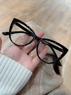 Cat Eye Black Glasses, Cat Eyeglasses For Women, Cat Eye Frames For Women, Designer Glasses Frames Women, Cat Eye Glasses Frames Prescription, Shein Glasses, Cat Glasses Frames, Cute Glasses For Women, Cool Eye Glasses