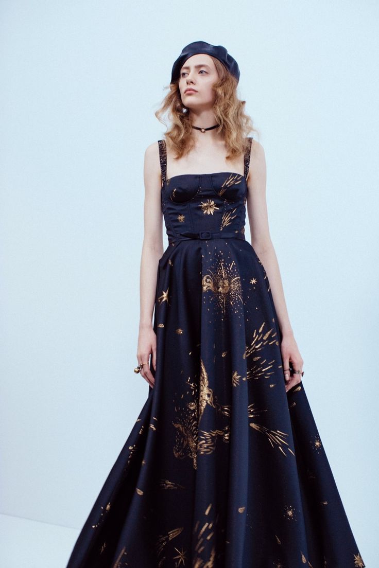 Navy And Gold Dress, Couture Dior, Jacques Fath, Zac Posen, Navy Gold, Fall 2017, Look Casual, Mode Inspiration, Beautiful Gowns