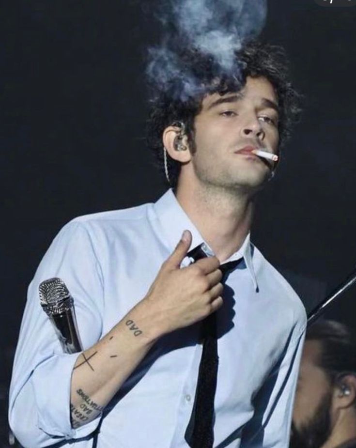 The 1975 Christmas, Matty Healy Mustache, Matty Healy Aesthetic, Matthew Healy, Matt Healy, Silly Songs, Matty Healy, The 1975, Concert Outfit