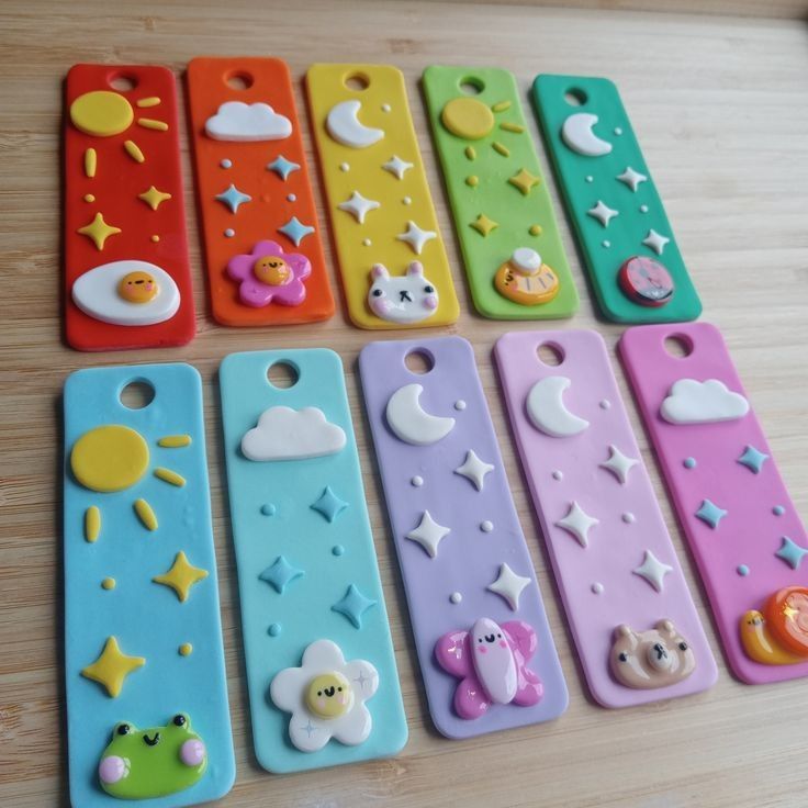 there are many cell phone cases that have different designs on them, including stars and clouds