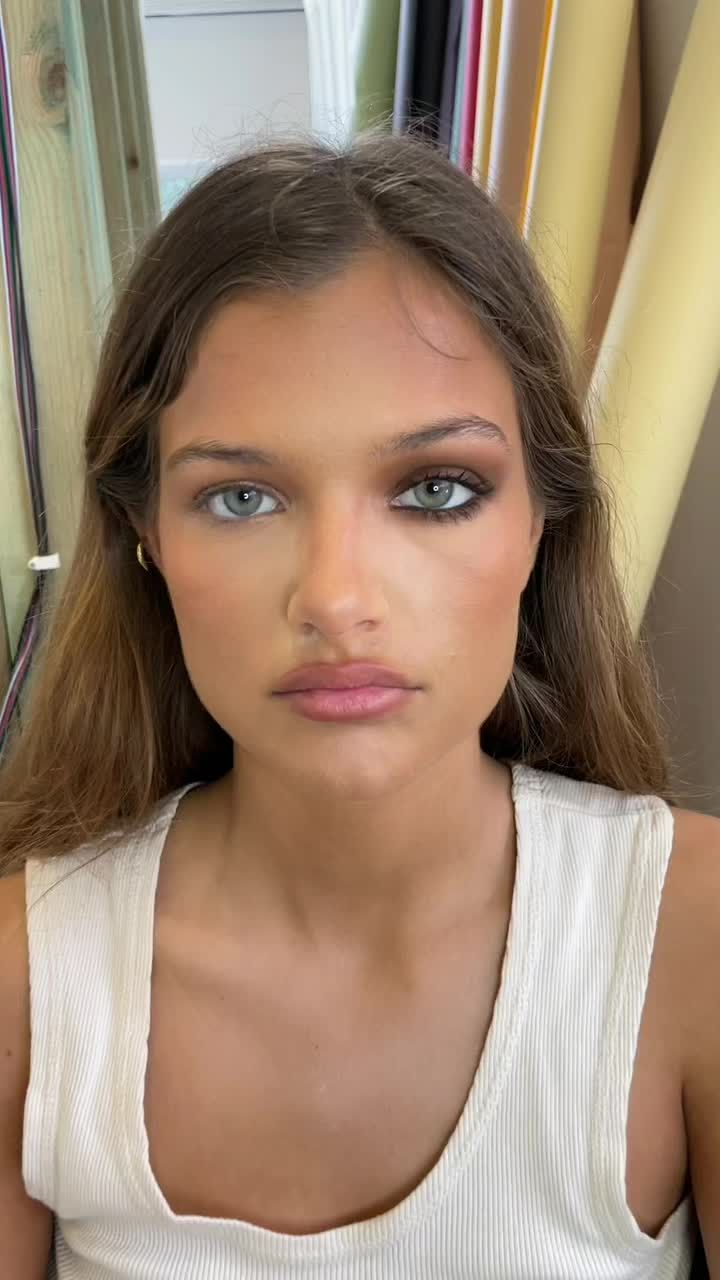 Makeup Contouring, Formal Makeup, Smink Inspiration, Hooded Eye Makeup, Brown Makeup, Blue Eye Makeup, Natural Makeup Looks, Smokey Eye Makeup, Prom Makeup