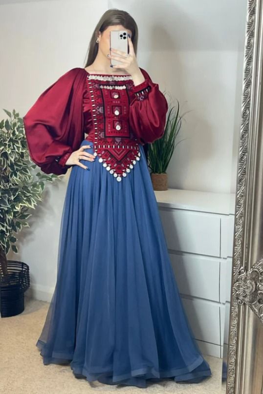 Afghani Clothes Style, Afgani Suit, Trad Fashion, Gand Afghani, Pakistani Frocks, Style Party Dress, Afghani Dresses, Afghani Dress, Dresses Pakistani