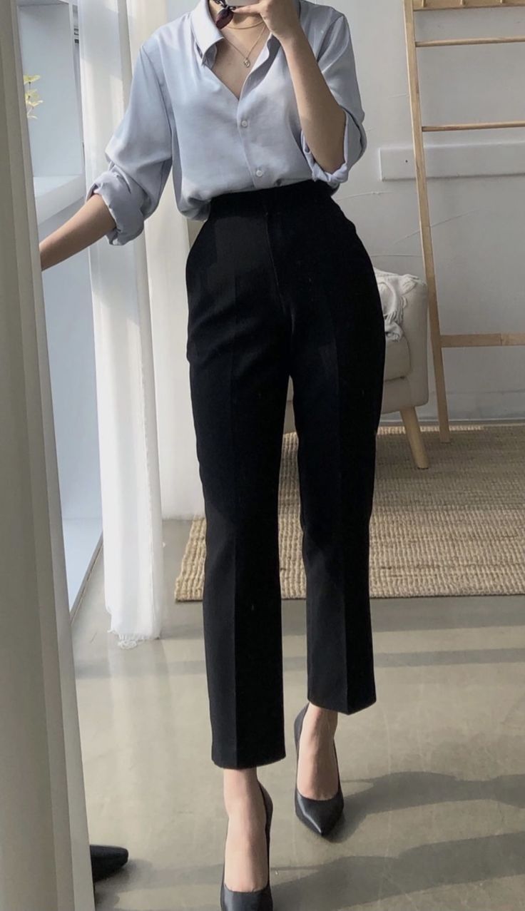 Elegant Fashion Outfits, Casual College Outfits, Business Outfits Women, Business Casual Outfits For Work, Casual Day Outfits, Classy Work Outfits, Classy Casual Outfits, Stylish Work Outfits, Casual Work Outfits