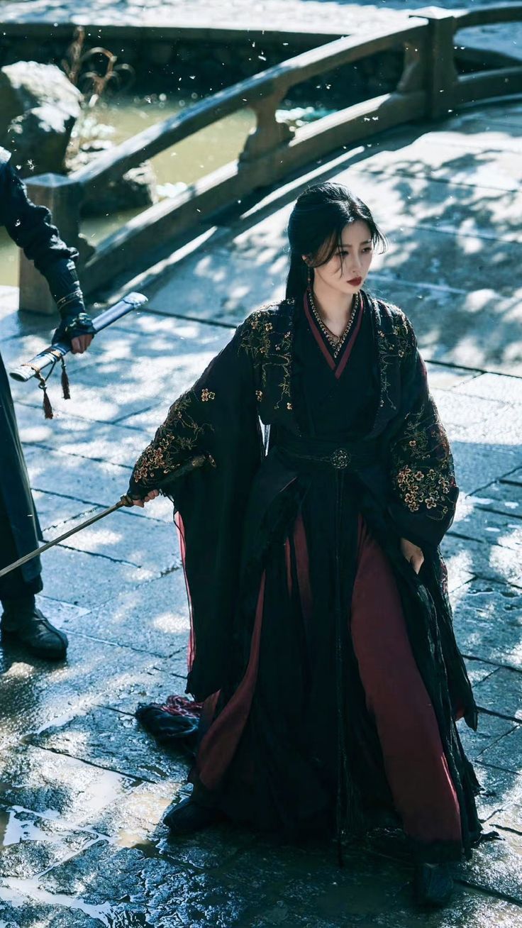 Asian Clothes Traditional, Black Hanfu, Chinese Clothing Traditional, Traditional Asian Dress, Hanfu Girl, Ancient Dress, Chinese Warrior, Warrior Outfit, Chinese Traditional Dress