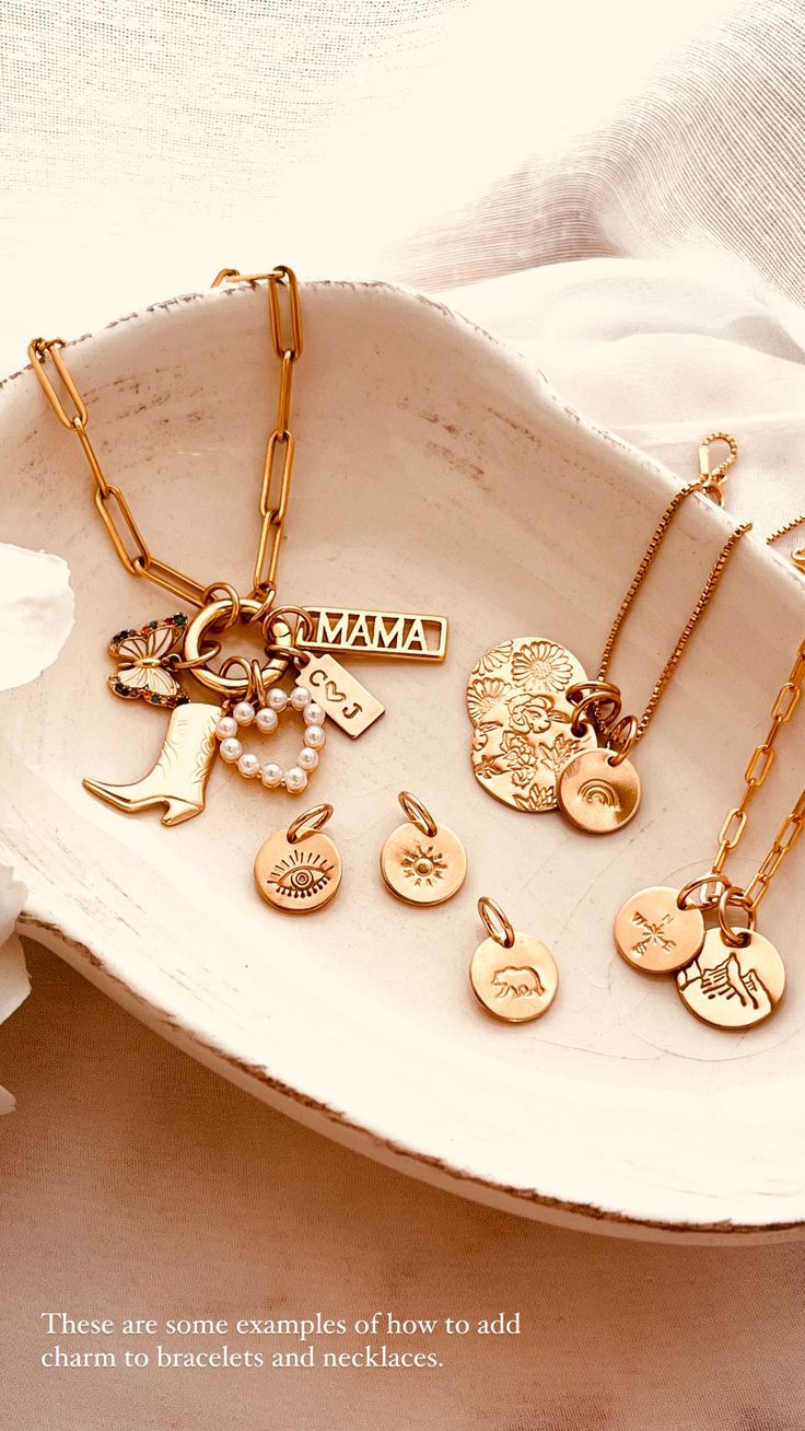 Mix and match your favorite pendant charms to create a personalized piece of jewelry. Each charm is sold separately and individually. These hand-stamped charms feature a 7mm jump ring for an effortless addition to any necklace, hoop, or bracelet. Item Details:This is a listing for ONE(1) Gold Charm. ( Including a 14k gold-filled jumping 7mm ) Silver - Sterling silver Charm options:Mountain View - 14k gold filled and sterling silver 13mm disc charmCompass - 14k gold filled and sterling silver 11m Small Dainty Charms Jewelry, Dainty Small Charms Jewelry, Minimalist Everyday Pendant Charms, Minimalist Rose Gold Charm Necklace, Gift Charm Necklaces With Dangle Charms, Dangle Charm Necklaces As Gift, Dangle Charm Necklaces For Gifts, Small Everyday Charm Necklaces, Gold Round Pendant Charms For Personalized Gifts