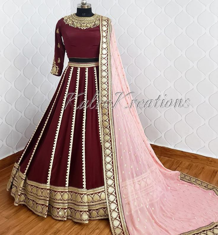 Mehroon Lehenga, Marvadi Poshak, Rajputi Lehenga, Girls Sequin Dress Kids, Easy Fancy Dress, Wedding Suits For Bride, Gorgeous Lehenga, Asian Wedding Dress Pakistani, Pakistani Bridal Dress