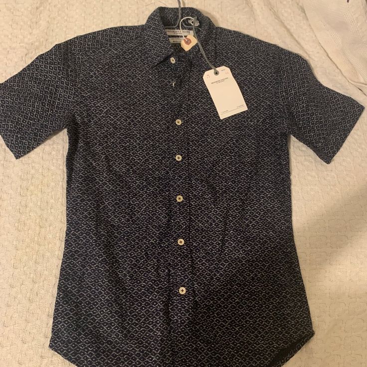 A Never-Worn Brooklyn Tailors Patterned Navy Button-Up Originally Priced At $160. Fitted Shirt With Snap Buttons For Spring, Fitted Spring Shirt With Snap Buttons, Navy Fitted Shirt For Spring, Fitted Navy Shirt For Spring, Semi-formal Blue Buttoned Tops, Fitted Button-up Shirt With Buttons, Fitted Cotton Shirt With Button Closure, Blue Business Casual Shirt With Button Closure, Business Casual Blue Shirt With Button Closure