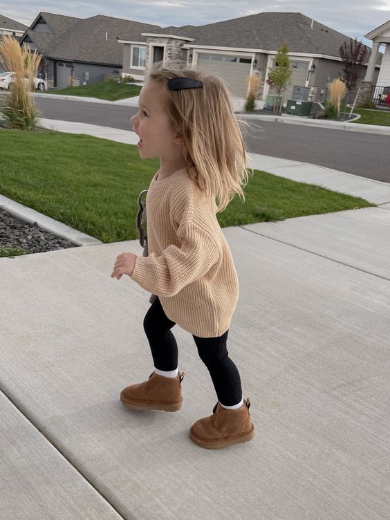 Fall Toddler Outfits, Affirmation Cards For Kids, Girls Winter Outfits, Boosting Confidence, Toddler Girl Outfit, Toddler Fall, Cards For Kids, Girls Fall Outfits