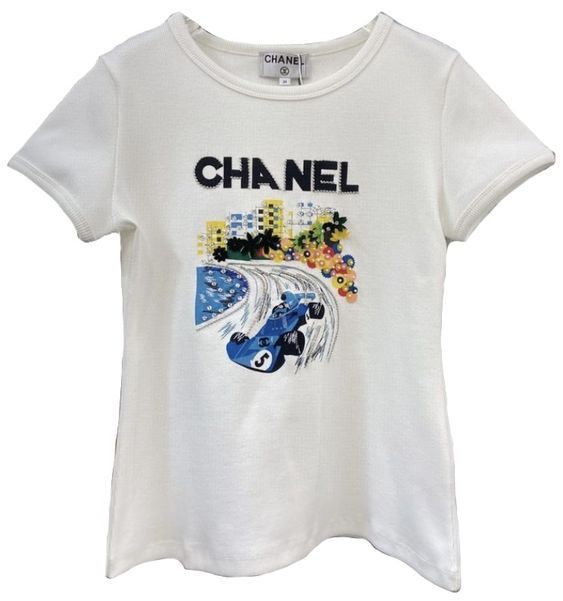 Chanel Tee, Chanel T Shirt, Unrealistic Wishlist, Dream Wishlist, Png Clothes, Chanel Shirt, Chanel Outfit, Stockholm Fashion, Fame Dr