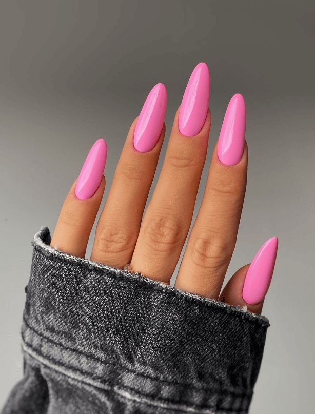 Barbie Pink Nail Ideas Pastel Pink Nails, Blush Pink Nails, Dark Pink Nails, Soft Pink Nails, Kutek Disney, Unghie Sfumate, Pink Chrome Nails, Pink Manicure, Almond Nails Designs