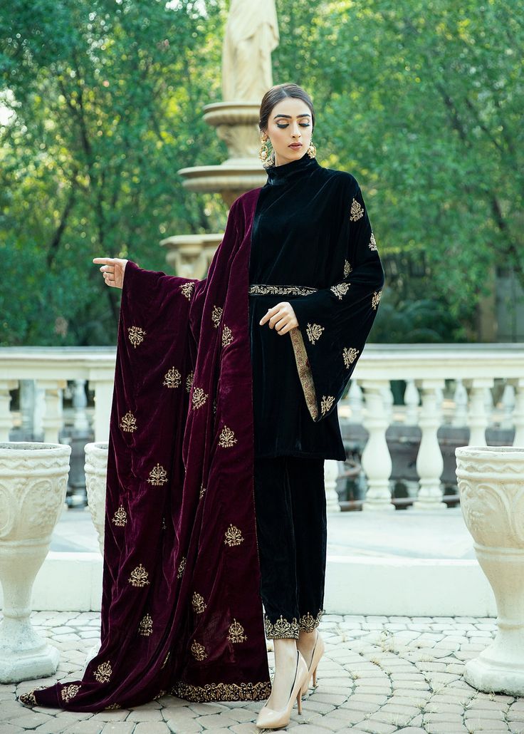 Black velvet Jacket with dabka, tilla and zardozi work on the sleeves, cigarette pants and Belt A very chic and trendy outfit for the winter weddings or festivities (Includes jacket, Pants and Belt) Match Velvet, Dressing Ideas, Zardozi Work, Black Velvet Jacket, Velvet Dress Designs, Velvet Shawl, Trouser Suit, Velvet Dresses, Velvet Suit