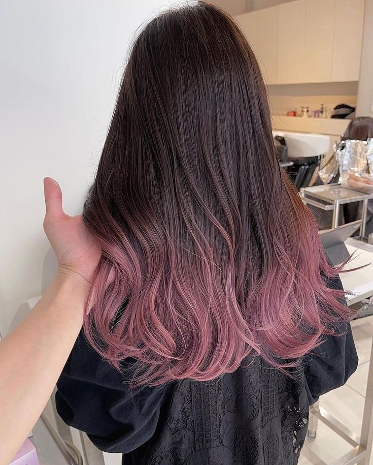 Hair Colour Ideas Ombre, Pink Ombre Black Hair, Pink Black Hair Color, Hair Color Pink Highlights, Ombre Hair Color Pink, Black Hair With Colored Tips, Pink Hair Black Hair, Pink Tips Hair, Ombre Hair Pink