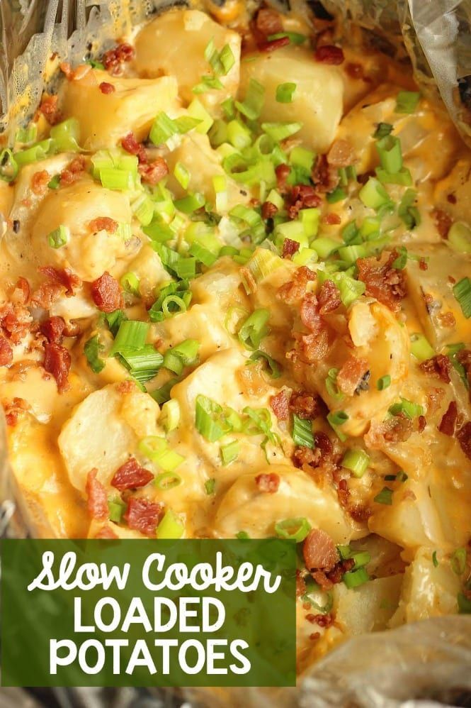 this slow cooker loaded potato casserole is so good and easy to make