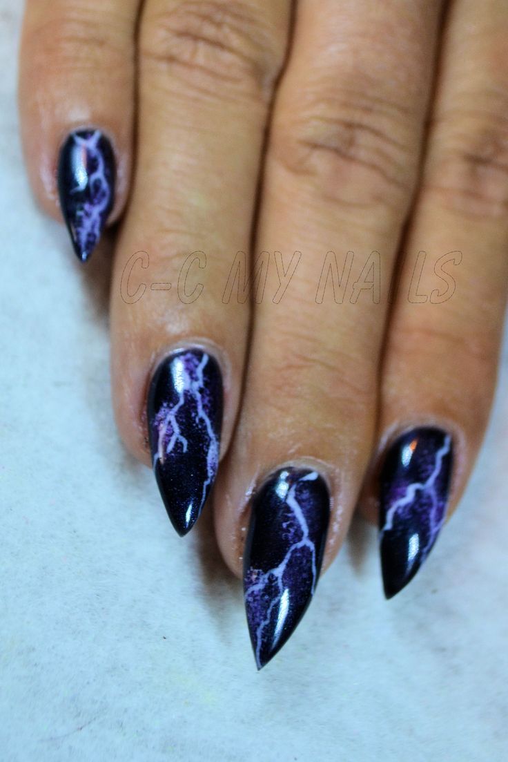 Thunderstorm Nail Art, Purple Lighting Bolt Nails, Lightning Nails Acrylic, Lightening Nail Art, Thunderstorm Nails, Stormy Nails, Thor Nails, Hades Nails, Lightning Nail Art