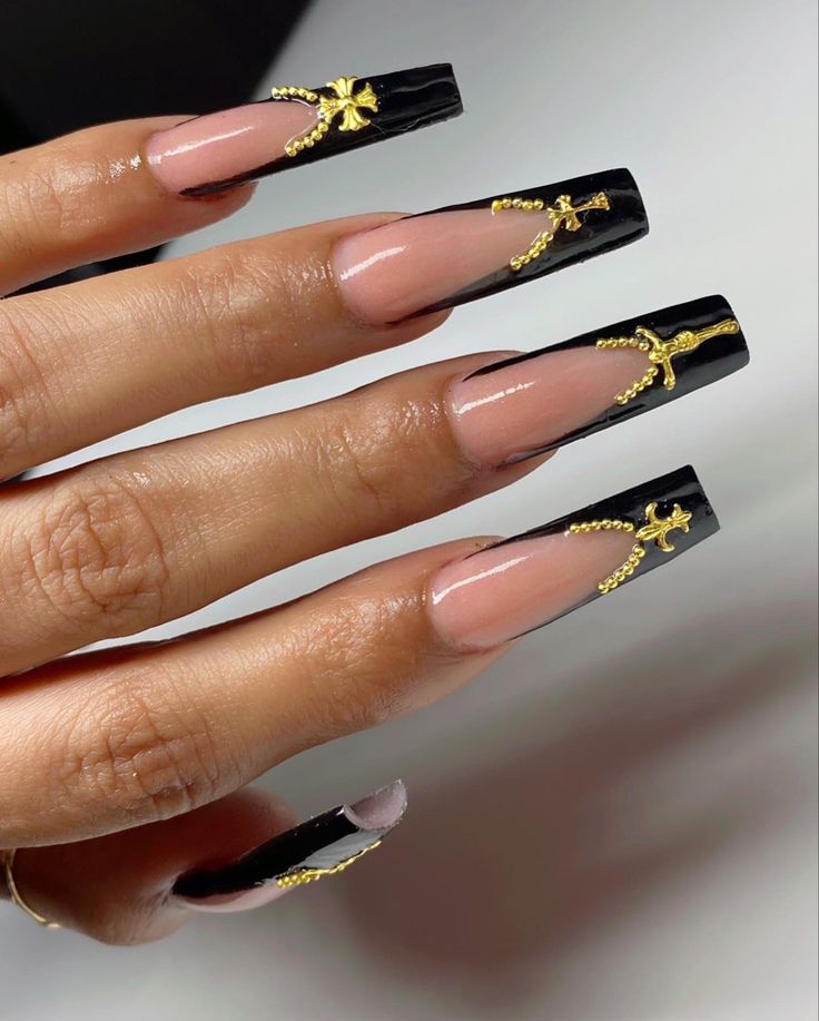 Crosses Nail Designs, Gold Stud Nails, Cross Rhinestone Nails, Black Nails With Cross Design, Religious Nails Designs, Nails With Gold Cross, White Cross Nails, Gold Cross Nails, Nails With Cross Charm