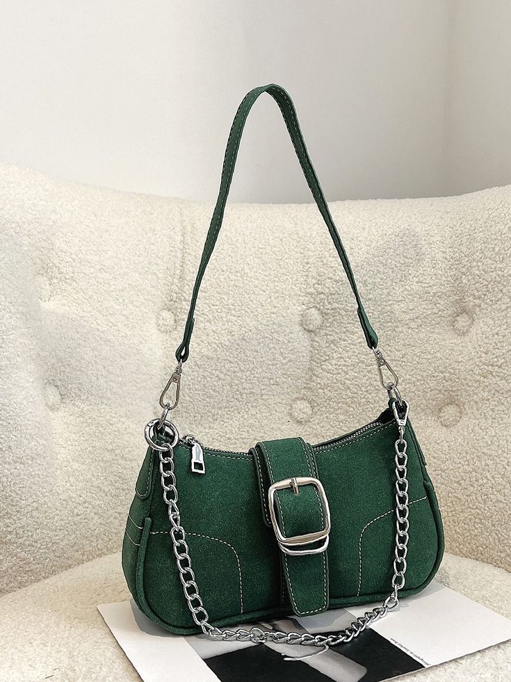 Green Bag Aesthetic, 90s Shoulder Bag, Green Purse, Chain Pattern, Girly Bags, Bags Aesthetic, Baguette Bag, Pretty Bags, Trending Handbag