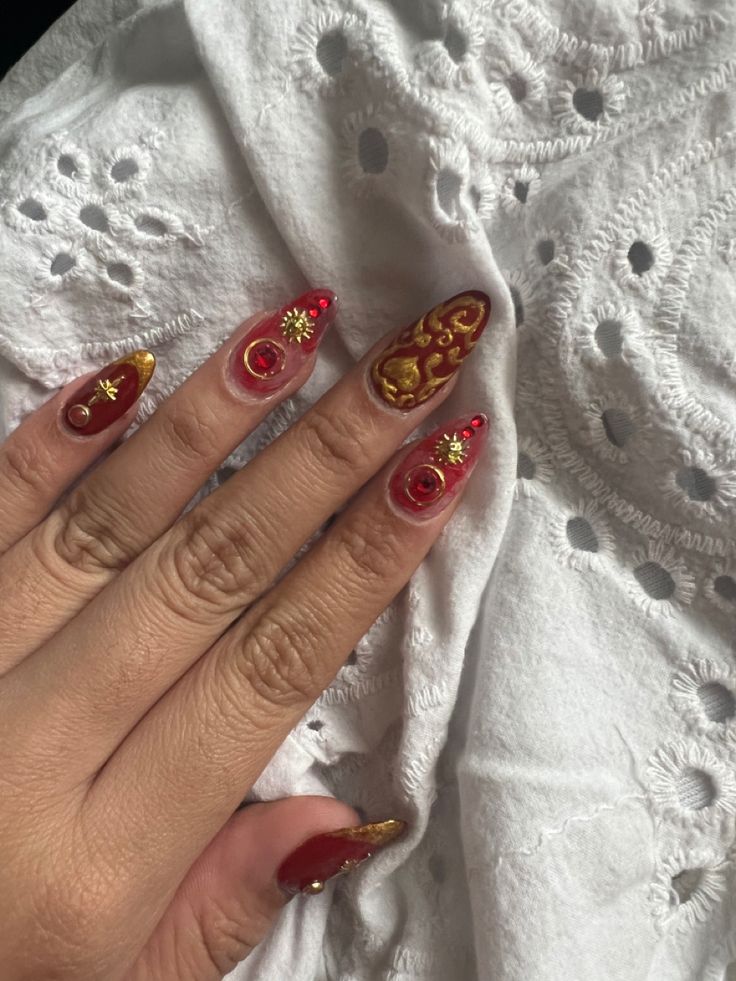 Renesance Nails, Targaryen Nails, Tortured Poets Department Nails, Greek Mythology Nails, Baroque Nails, Cartoon Nail Designs, J Nails, Angel Nails, Catholic Christmas