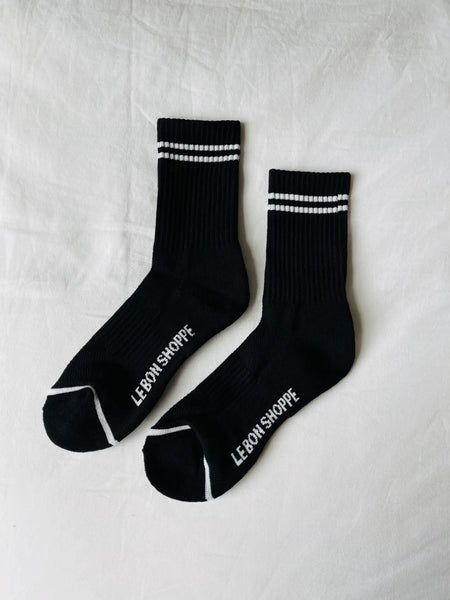 Boyfriend Socks Casual Black Summer Socks, Casual Cotton Letter Print Socks, Trendy Letter Print Cotton Socks, Trendy Cotton Letter Print Socks, Trendy Cotton Socks With Letter Print, Sporty Spring Streetwear Socks, Playful Black Cotton Socks, Casual Summer Streetwear Socks, Casual Spring Socks