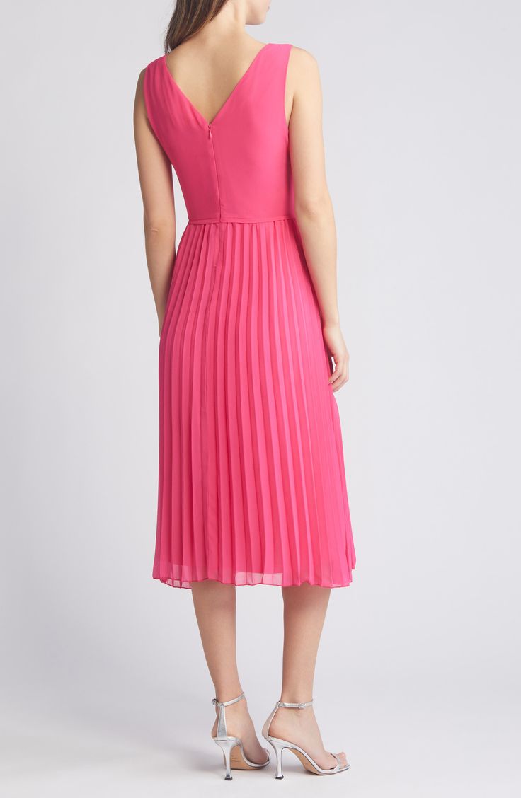 An accordion-pleated skirt lends graceful movement to this sleeveless midi that's balanced by a fitted V-neck bodice. V-neck Sleeveless Lined 100% polyester Dry clean Imported V-neck Midi Dress With Pleated Hem For Evening, Spring Sleeveless A-line Dress With Pleated Back, Dressy Pleated V-neck Midi Dress, Pink A-line Midi Dress With Pleated Waist, Formal V-neck Pleated Dress With Pleated Hem, Evening V-neck Pleated Dress, Elegant V-neck Dress With Pleated Waist For Spring, Midi Dress With Accordion Pleats For Evening, Accordion Pleated Midi Dresses For Evening